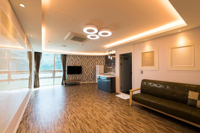Odongdo Hotel image