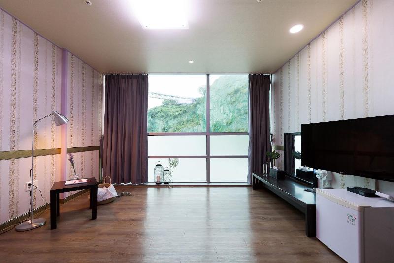 Odongdo Hotel image