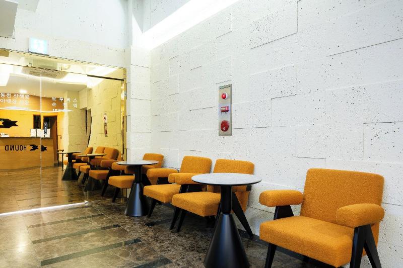 Divine Hotel image
