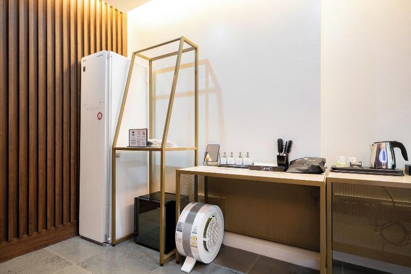 Divine Hotel image