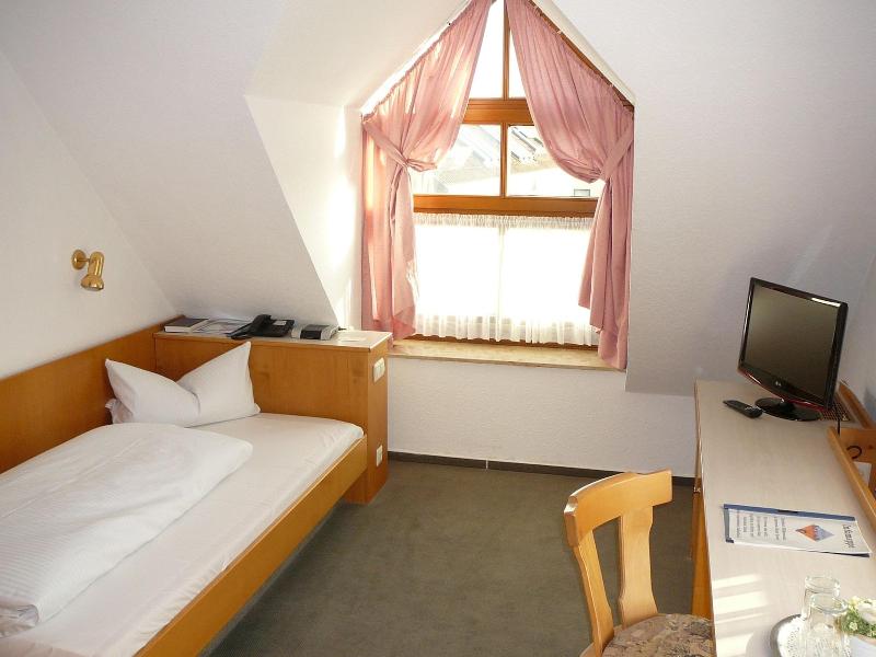 Hotel Garni Schmid image