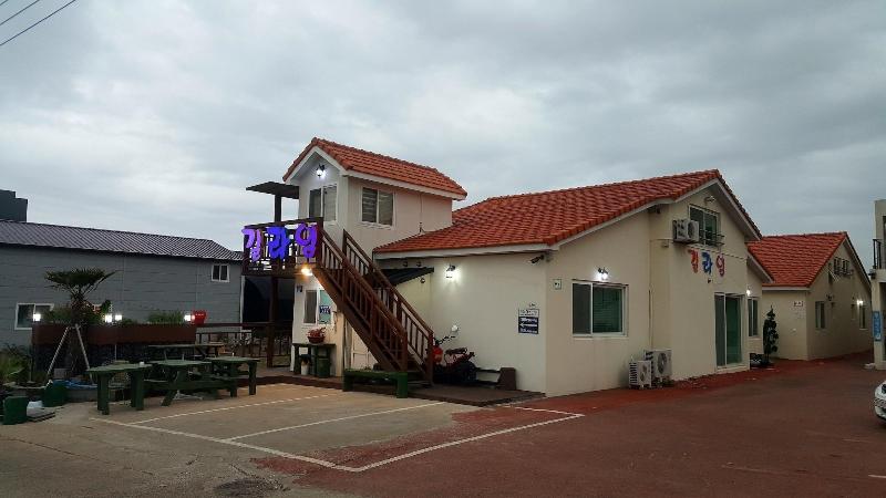Gillime Pension Guesthouse - Hostel image
