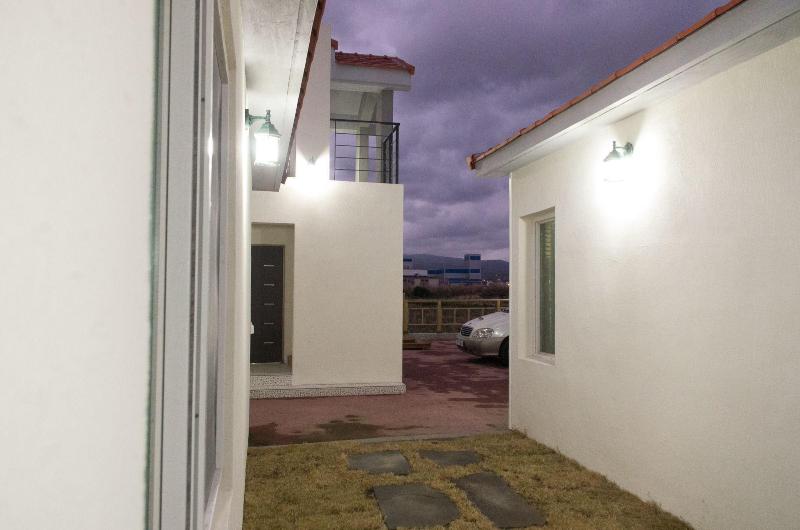 Gillime Pension Guesthouse - Hostel image