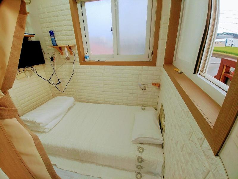 Gillime Pension Guesthouse - Hostel image