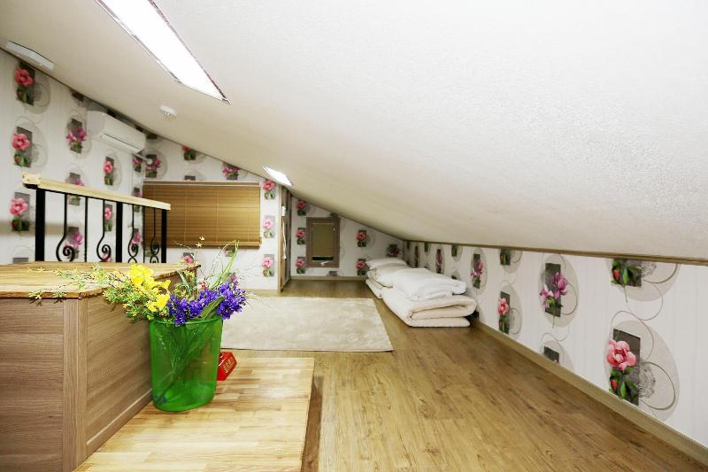 Gillime Pension Guesthouse - Hostel image