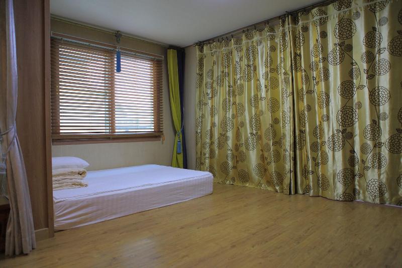 Gillime Pension Guesthouse - Hostel image