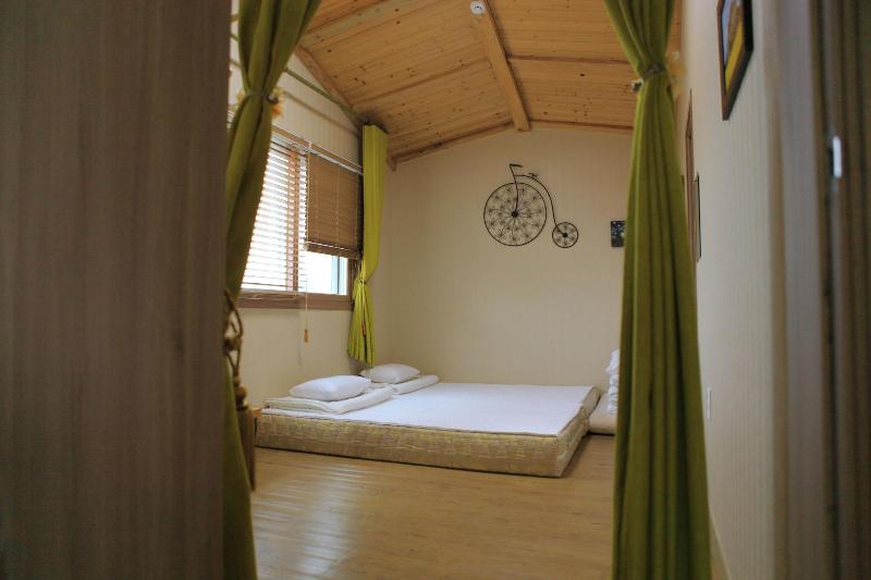 Gillime Pension Guesthouse - Hostel image