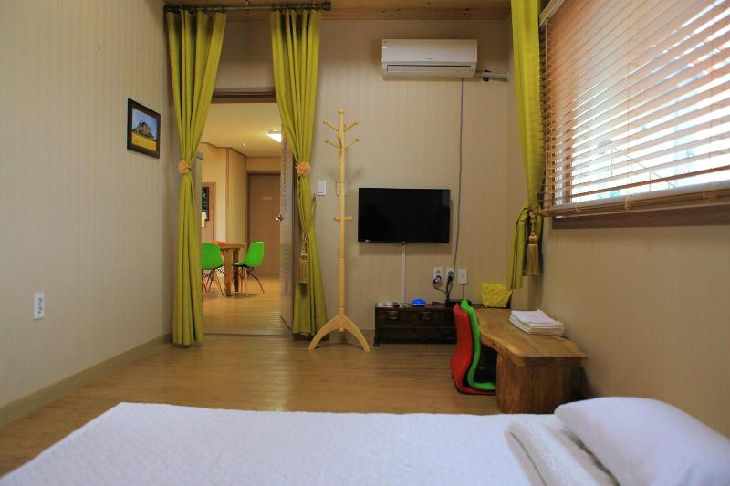 Gillime Pension Guesthouse - Hostel image
