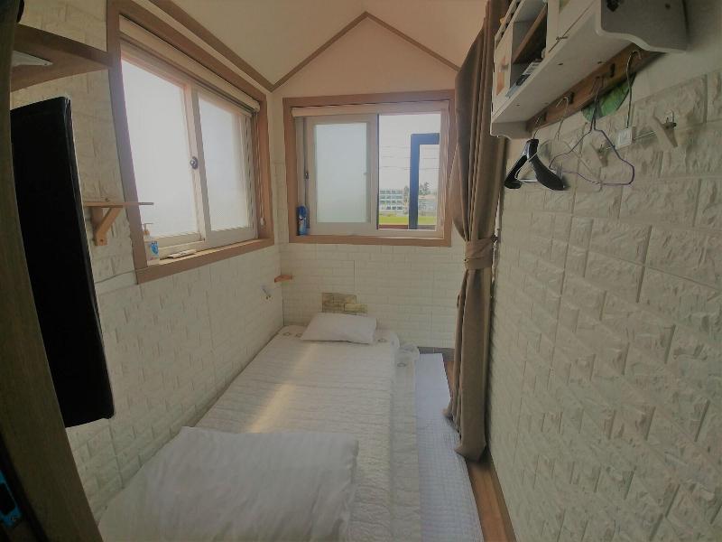 Gillime Pension Guesthouse - Hostel image