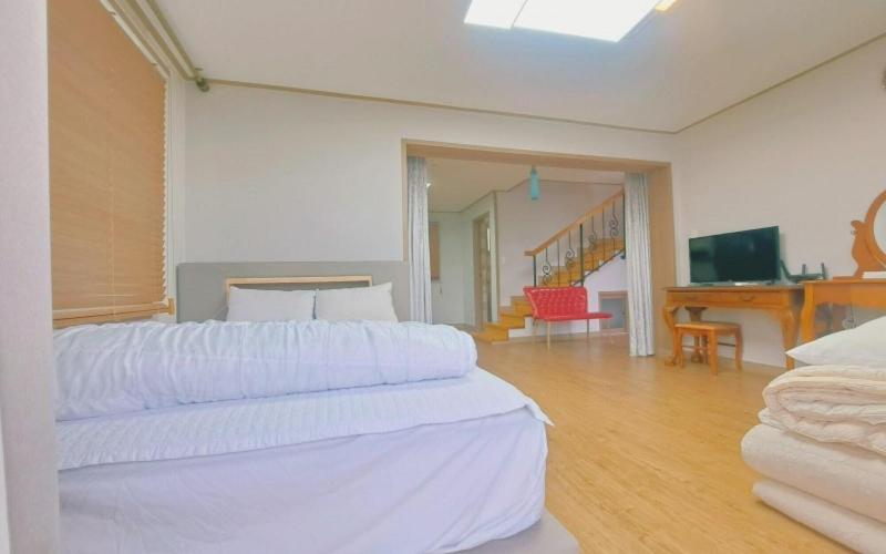Gillime Pension Guesthouse - Hostel image