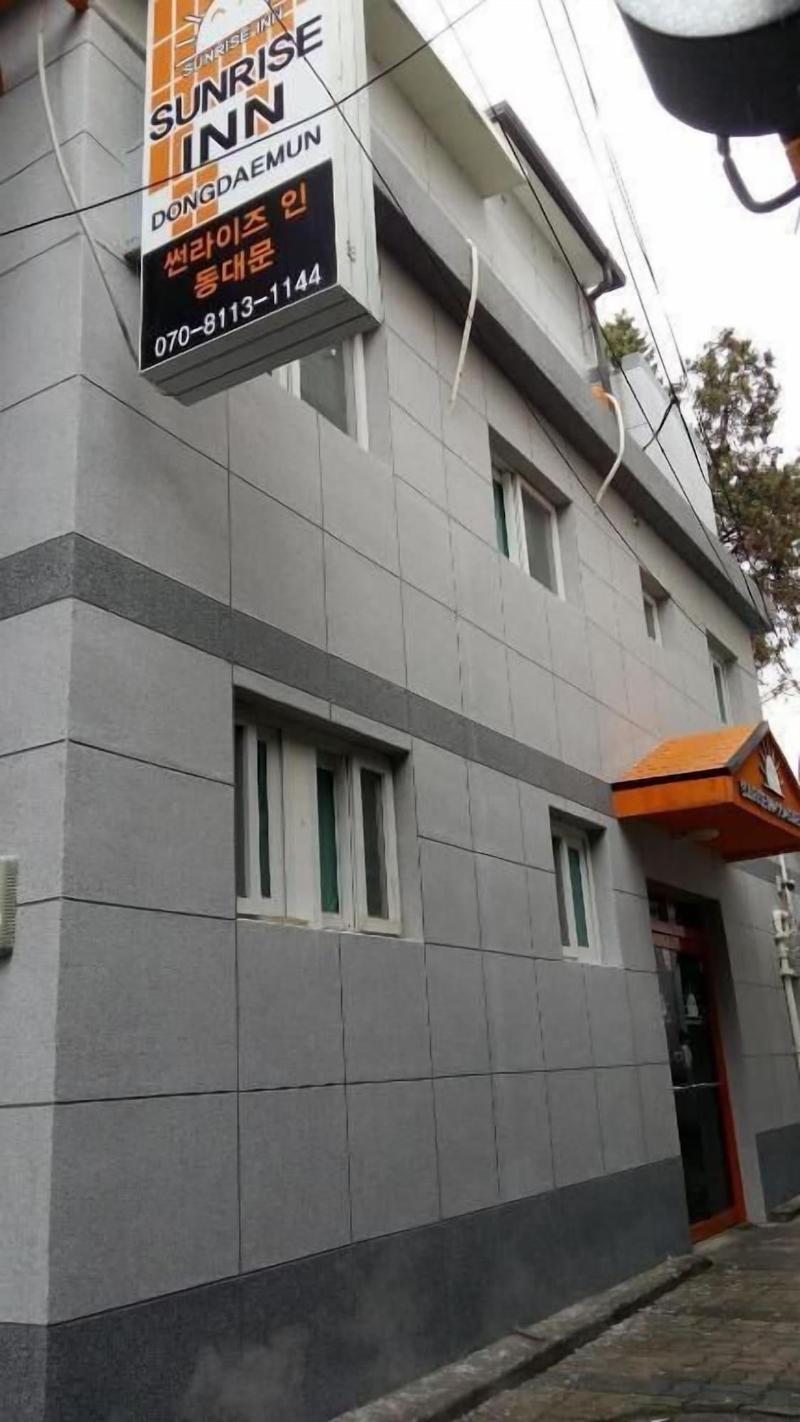 Sunrise Inn Dongdaemun image