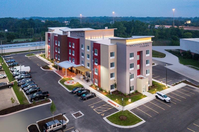 TownePlace Suites by Marriott Chicago Waukegan/Gur image
