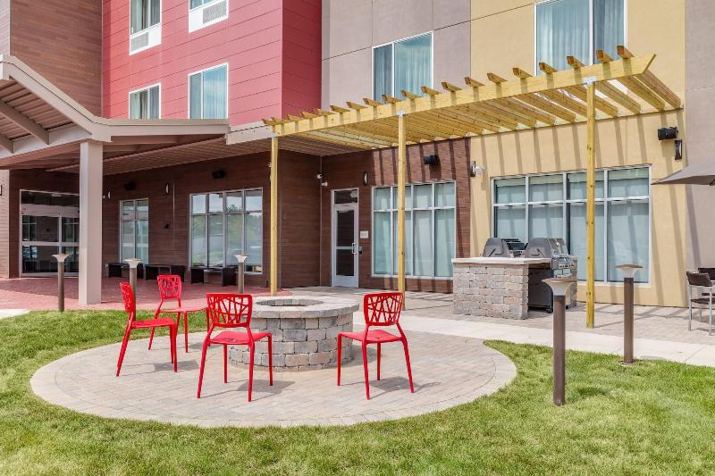 TownePlace Suites by Marriott Chicago Waukegan/Gur image