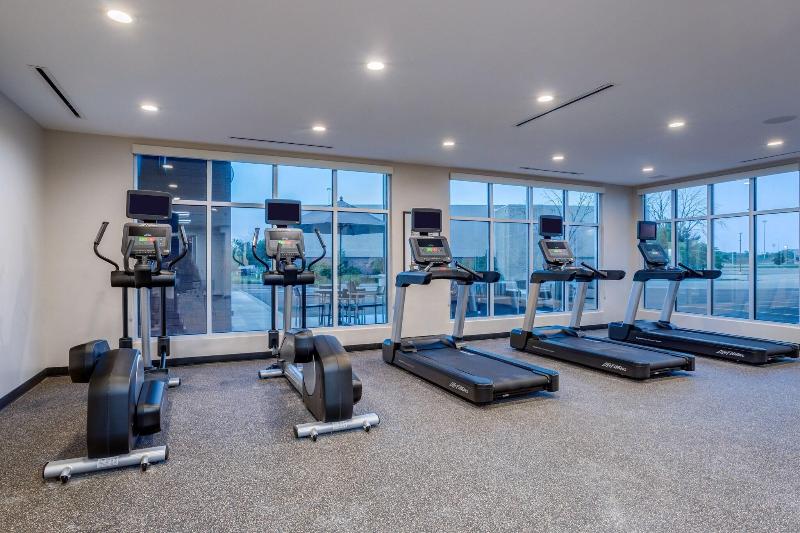 TownePlace Suites by Marriott Chicago Waukegan/Gur image