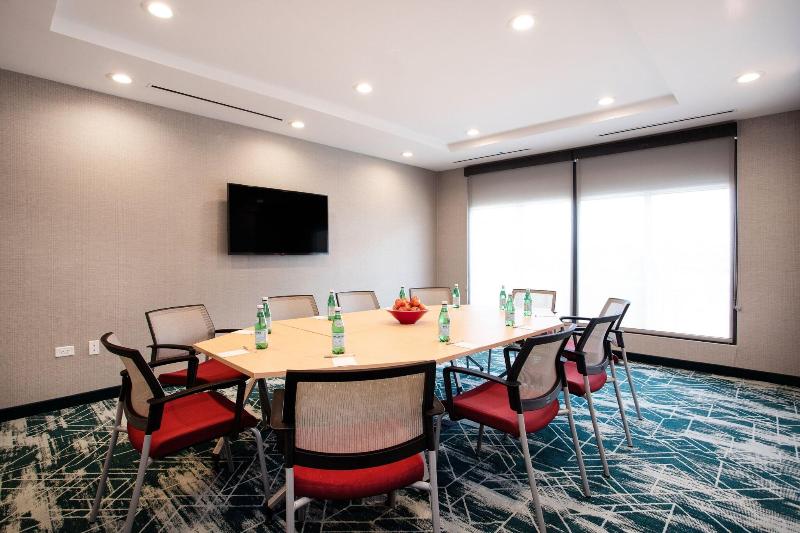 TownePlace Suites by Marriott Chicago Waukegan/Gur image