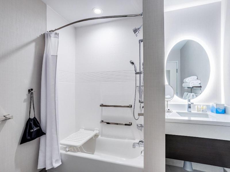 TownePlace Suites by Marriott Chicago Waukegan/Gur image