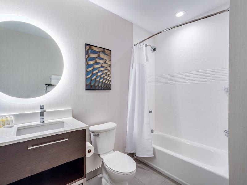 TownePlace Suites by Marriott Chicago Waukegan/Gur image