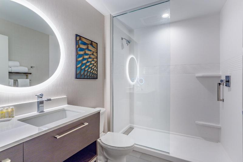 TownePlace Suites by Marriott Chicago Waukegan/Gur image