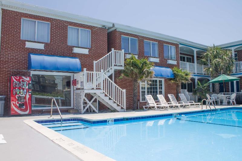 Colonial Inn Motel image