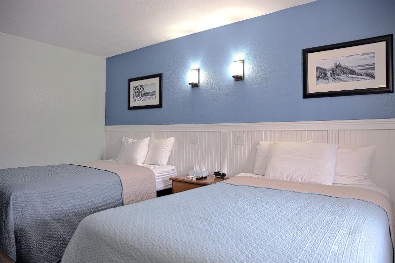 Colonial Inn Motel image