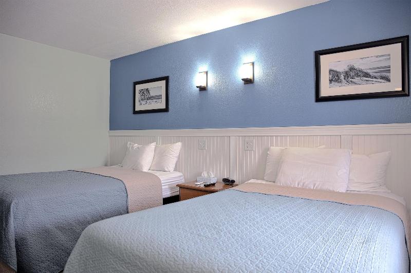 Colonial Inn Motel image