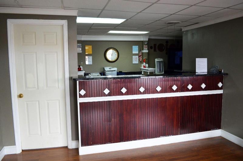 Budget Inn image