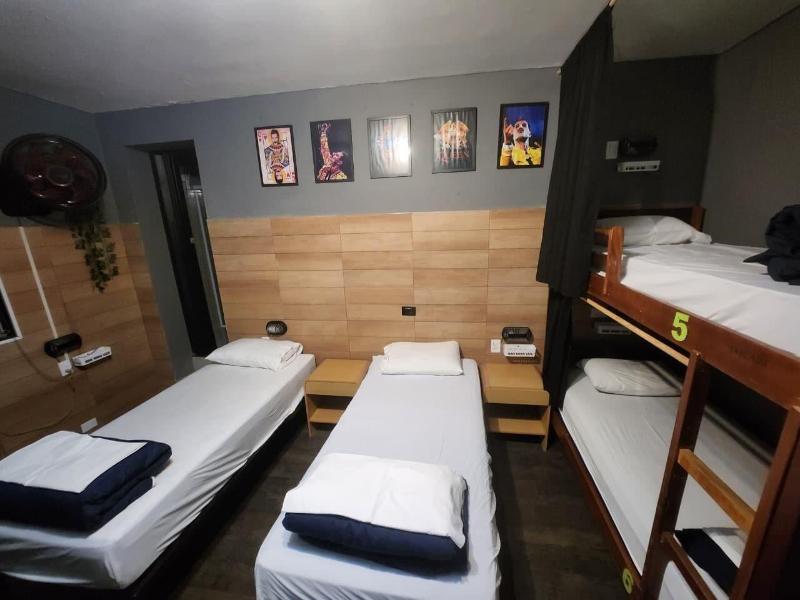 Vila Rock Hostel image