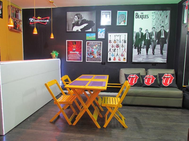 Vila Rock Hostel image