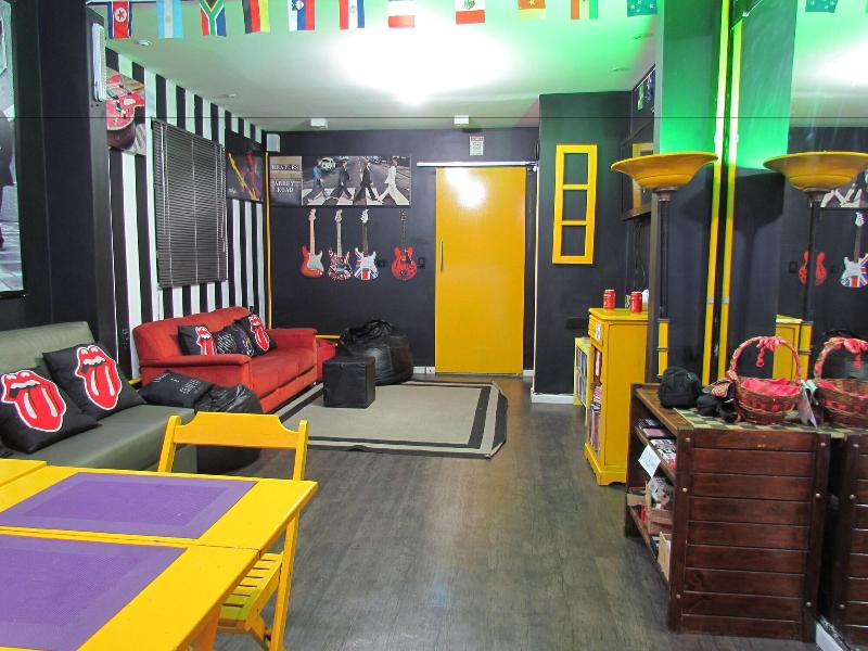 Vila Rock Hostel image