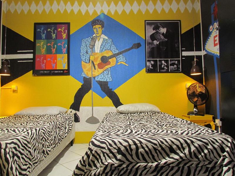 Vila Rock Hostel image