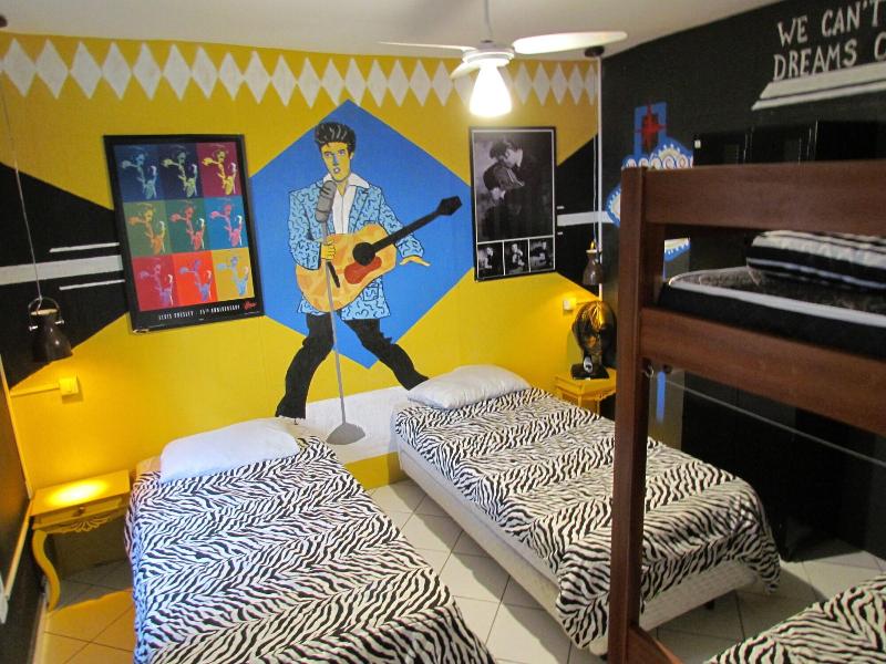 Vila Rock Hostel image