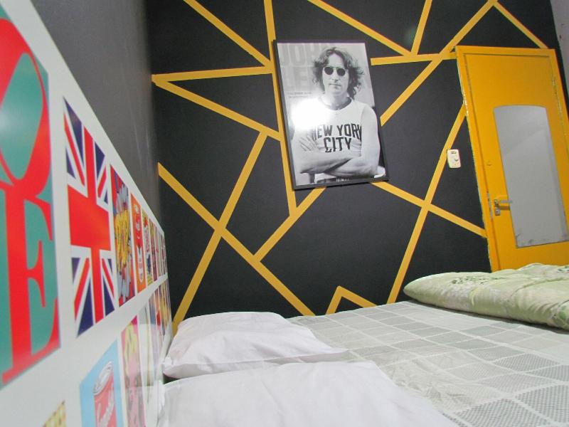 Vila Rock Hostel image