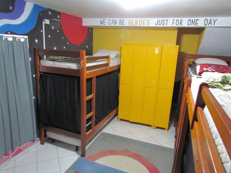 Vila Rock Hostel image