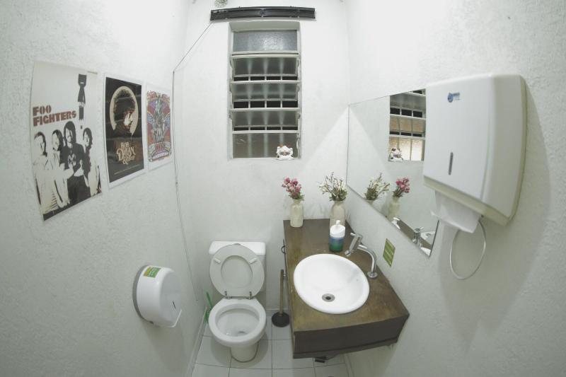 Vila Rock Hostel image