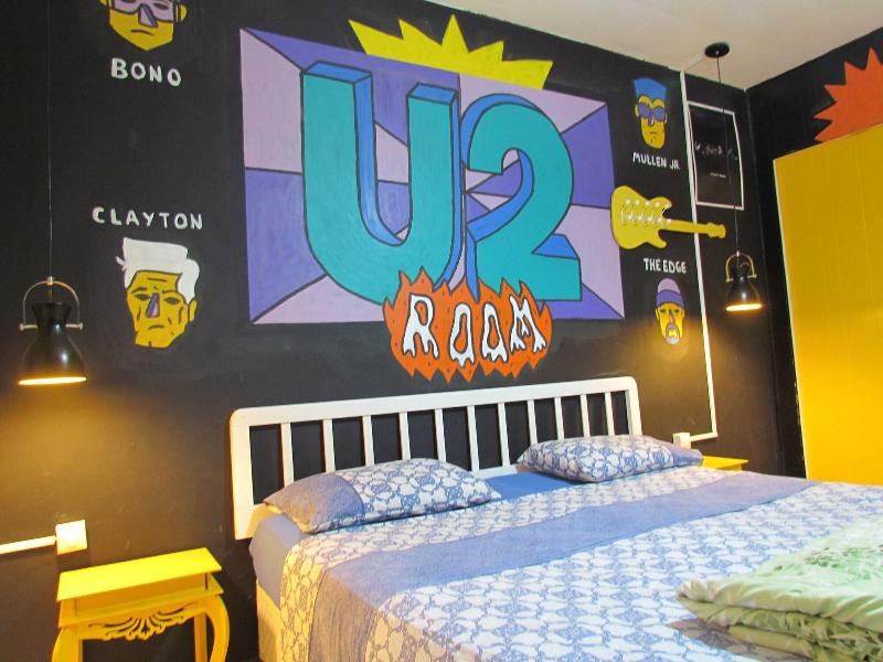 Vila Rock Hostel image