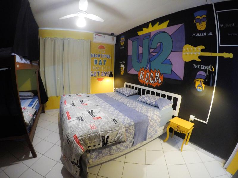 Vila Rock Hostel image