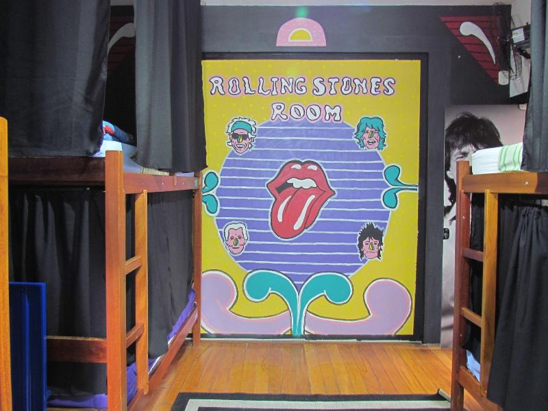Vila Rock Hostel image