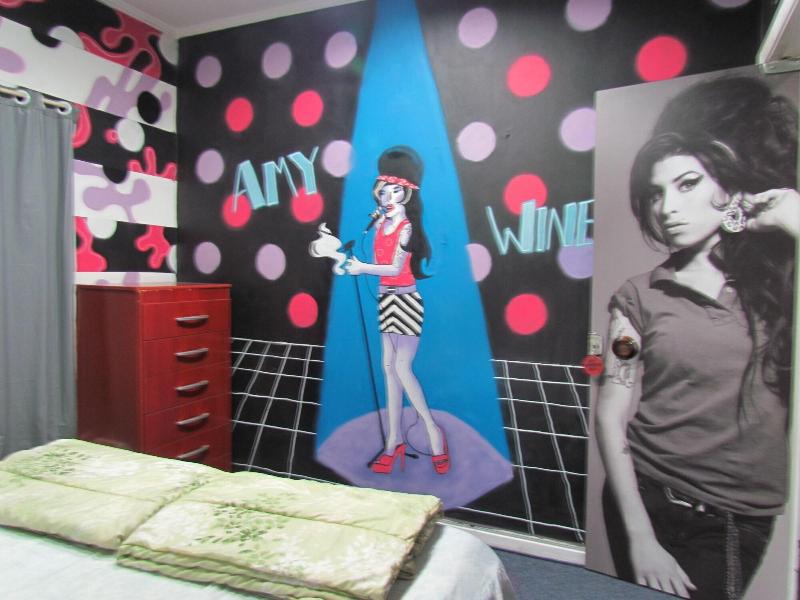 Vila Rock Hostel image