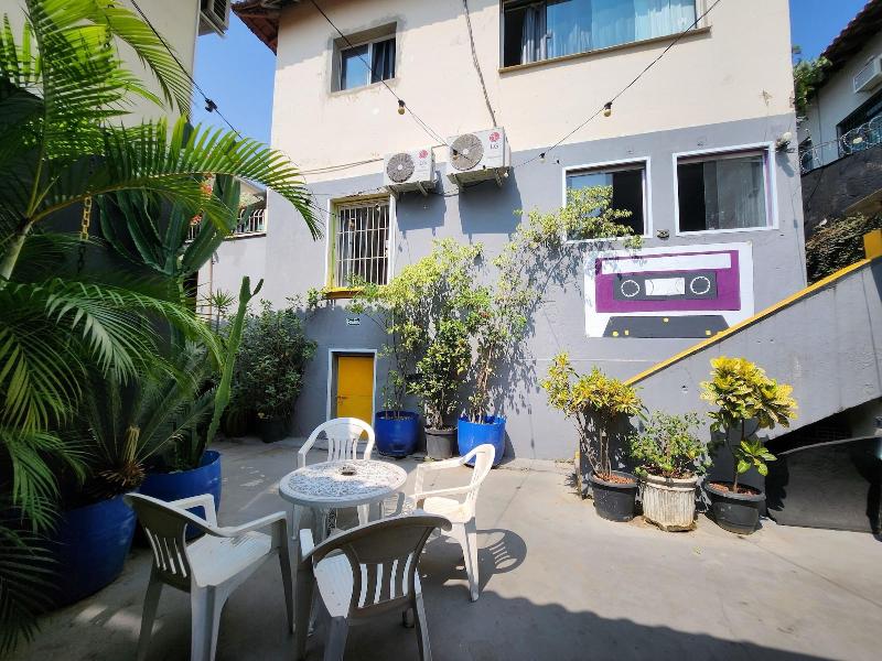Vila Rock Hostel image