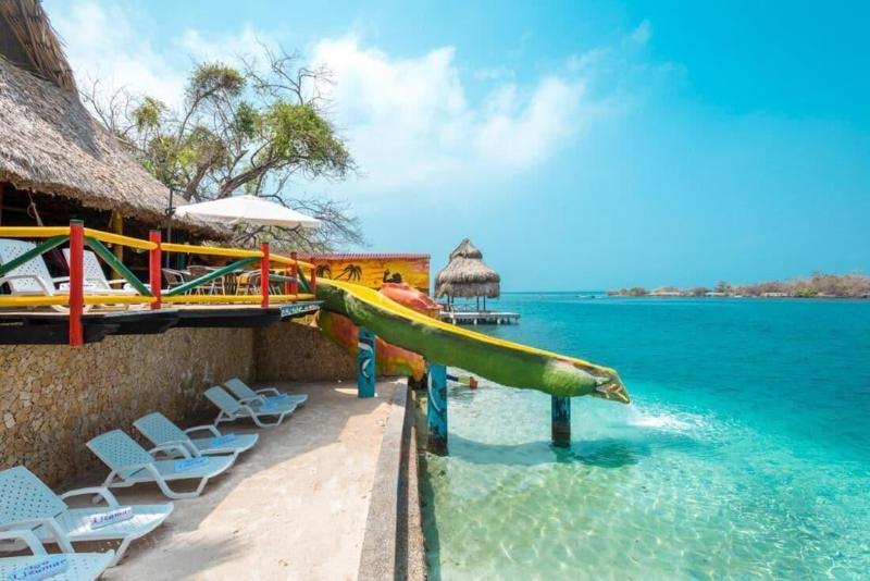 Isla Lizamar image
