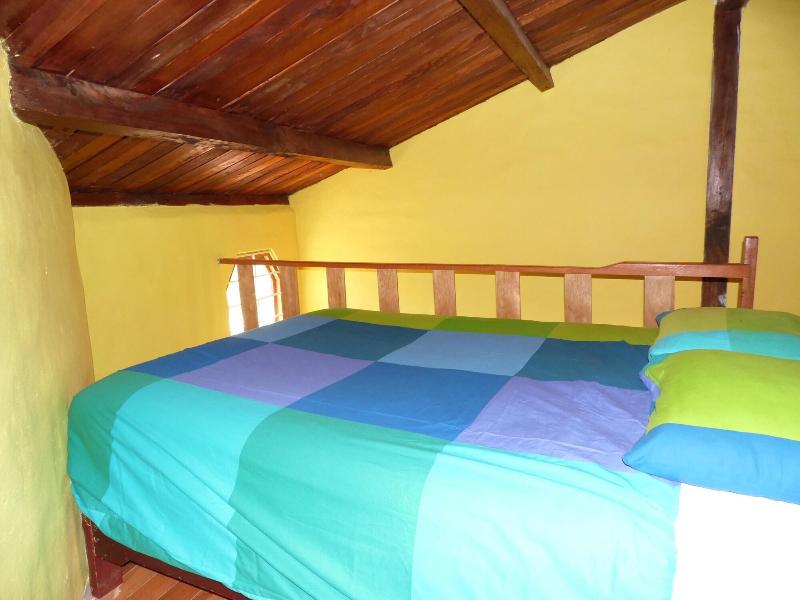 La Casa Amarilla image