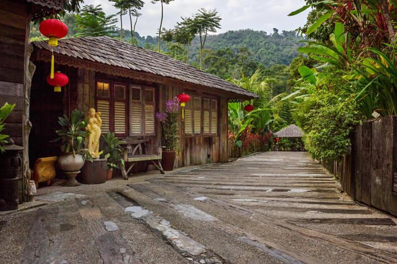 Fig Tree Hill Resort image