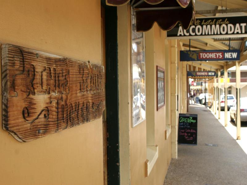 Prince Of Wales Motel