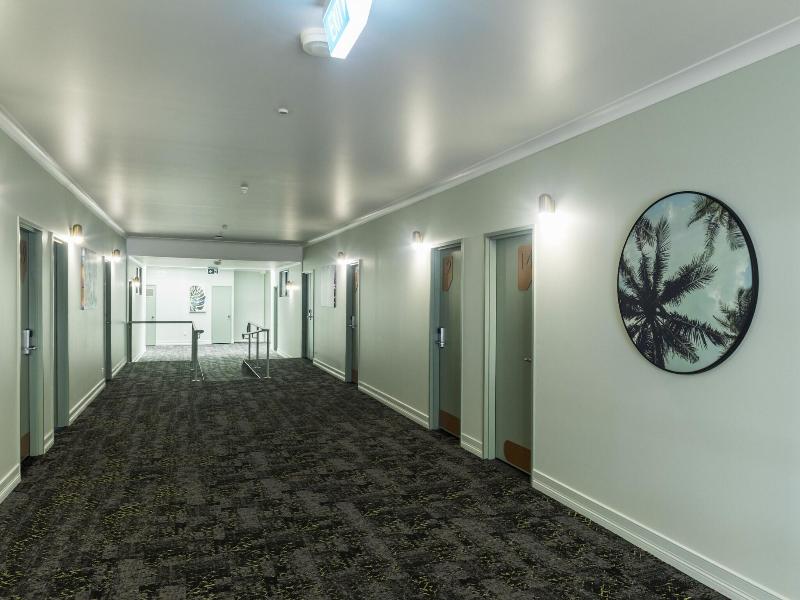 Atherton Hotel