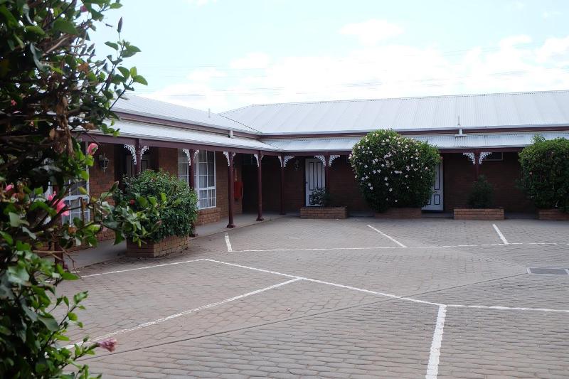 The Charles Sturt Motor Inn image