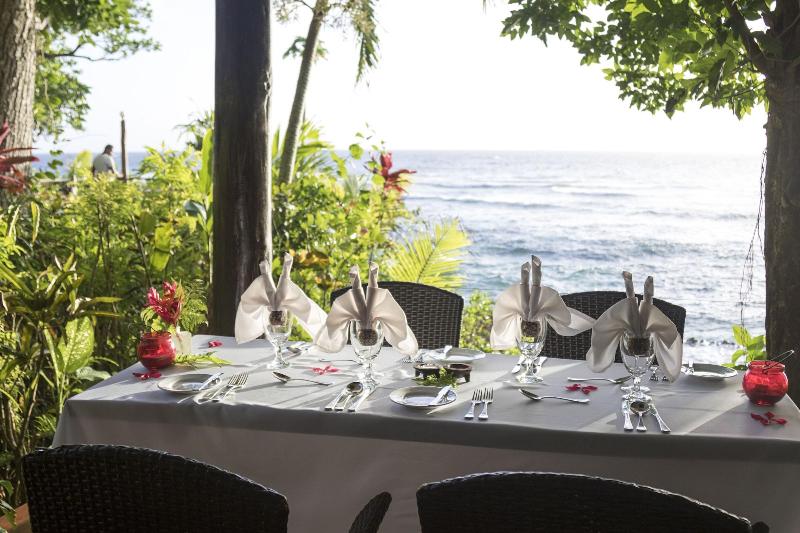 Savasi Island Resort image
