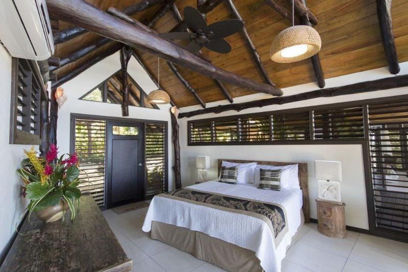 Savasi Island Resort image