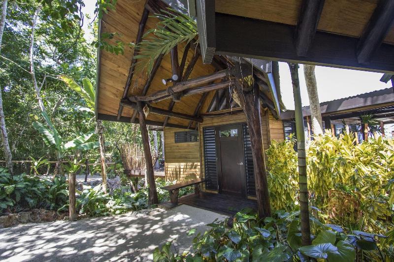 Savasi Island Resort image