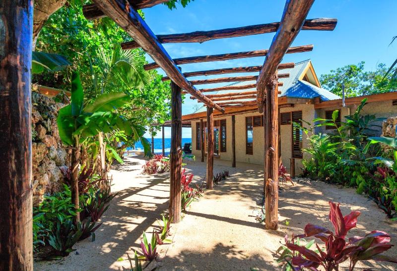 Savasi Island Resort image