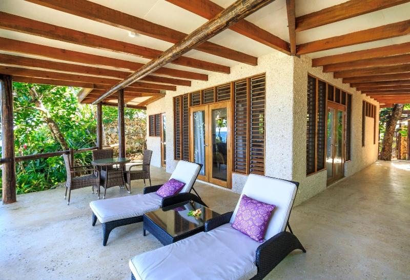 Savasi Island Resort image